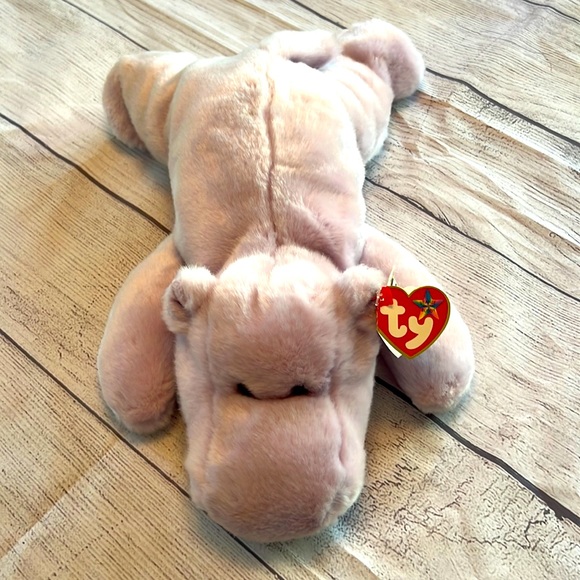 Ty Other - ⭐️⭐️HP!⭐️⭐️ NWT Ty Beanie Buddy Happy the Hippo. Circa 2000. Approx 15.5” long.